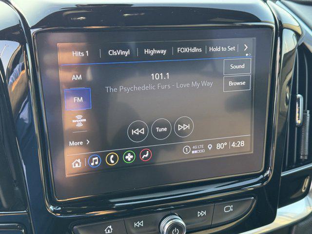 used 2023 Chevrolet Traverse car, priced at $31,992