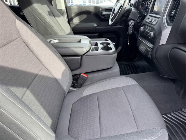 used 2022 Chevrolet Silverado 1500 car, priced at $35,992