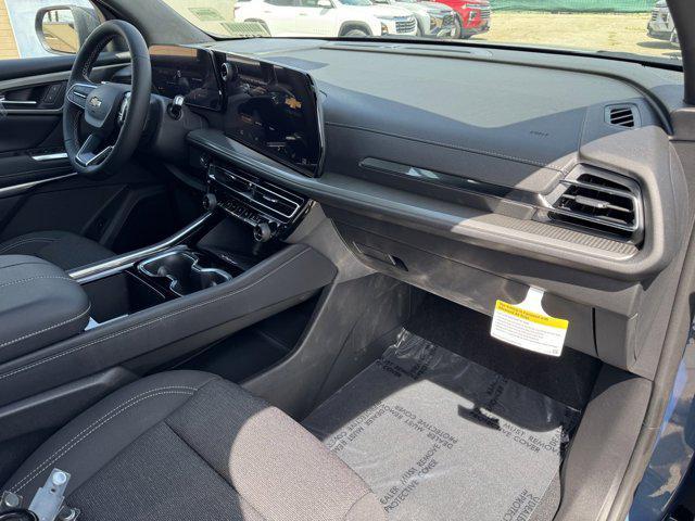 new 2026 Chevrolet Traverse car, priced at $42,590
