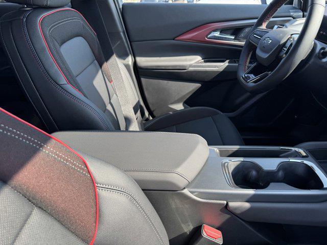new 2025 Chevrolet Equinox EV car, priced at $45,215