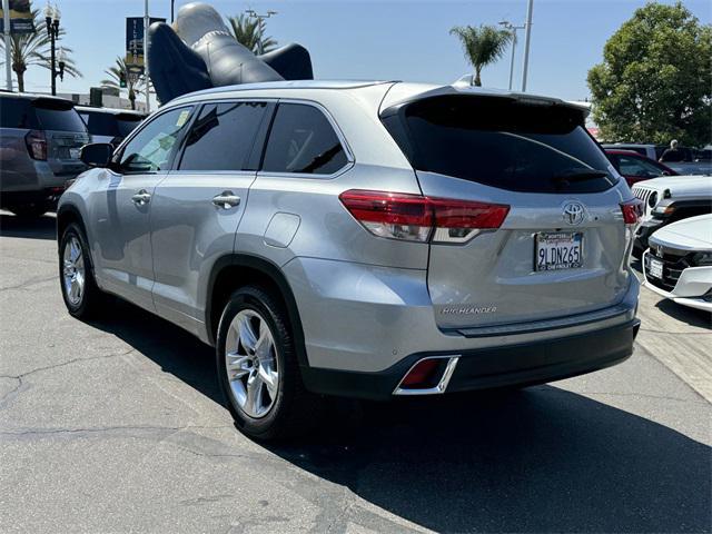 used 2019 Toyota Highlander car, priced at $31,391