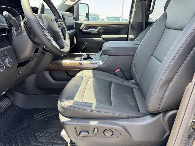 new 2025 Chevrolet Silverado 3500 car, priced at $80,305