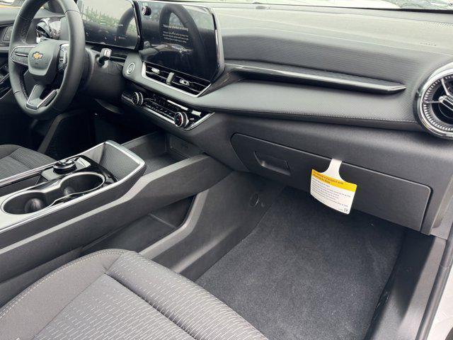 new 2026 Chevrolet Equinox car, priced at $27,601