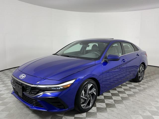 used 2025 Hyundai Elantra car, priced at $18,999
