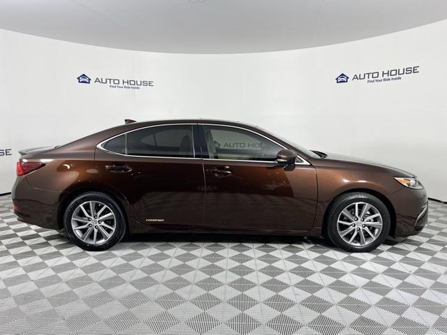 used 2016 Lexus ES 300h car, priced at $20,650