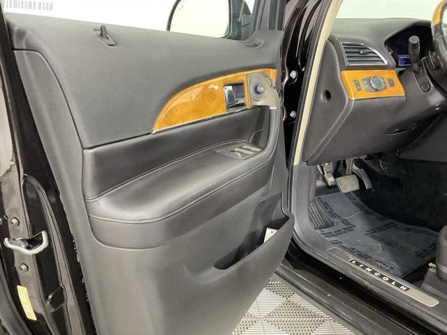 used 2013 Lincoln MKX car, priced at $9,215