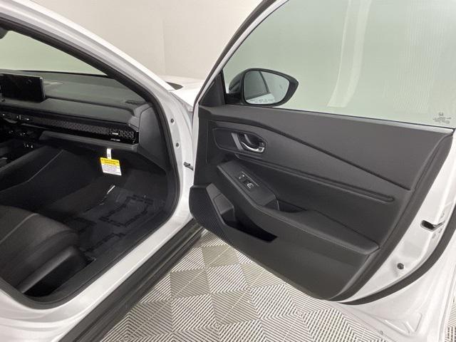 used 2025 Honda Accord Hybrid car, priced at $32,999