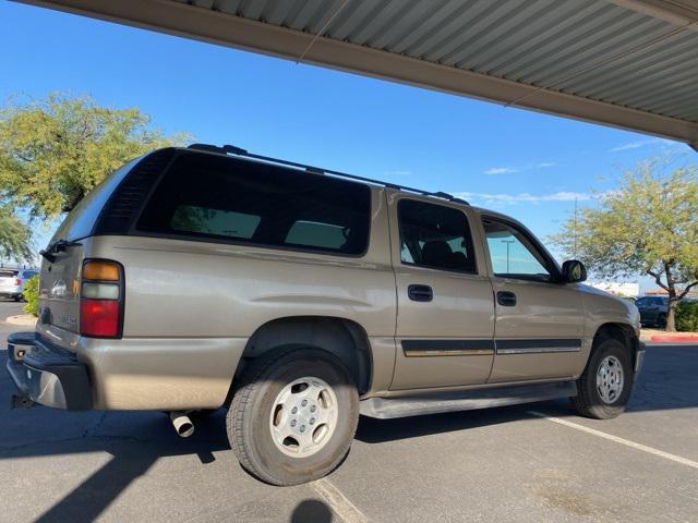 used 2005 Chevrolet Suburban car, priced at $4,985