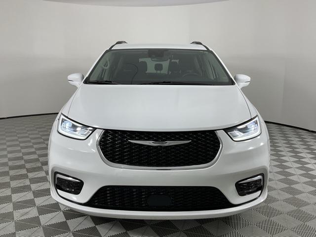 used 2021 Chrysler Pacifica car, priced at $18,881