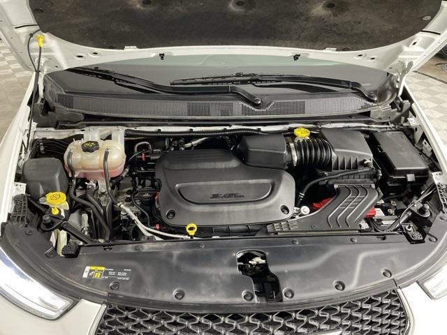 used 2021 Chrysler Pacifica car, priced at $18,881