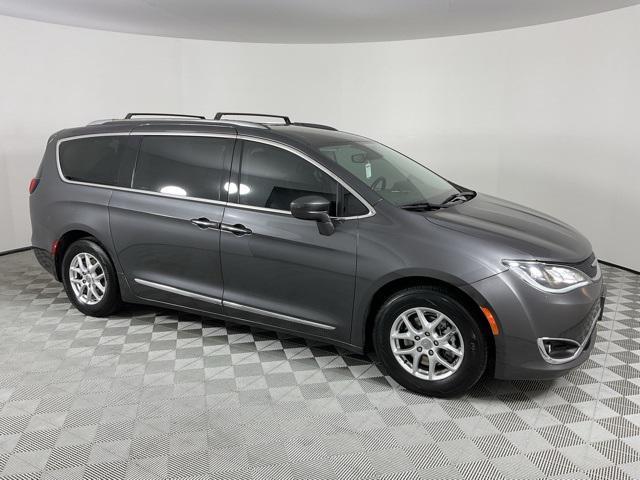 used 2020 Chrysler Pacifica car, priced at $14,994