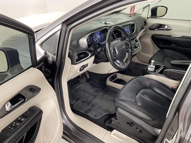 used 2020 Chrysler Pacifica car, priced at $14,994
