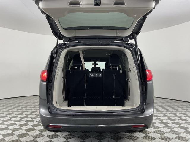 used 2020 Chrysler Pacifica car, priced at $14,994