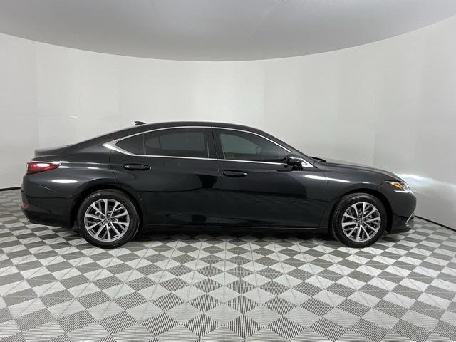 used 2022 Lexus ES 350 car, priced at $30,998