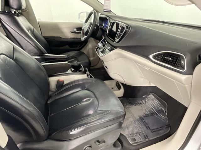used 2022 Chrysler Pacifica car, priced at $23,701