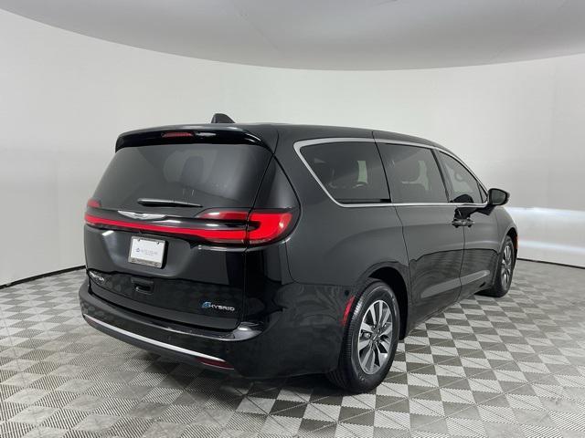 used 2023 Chrysler Pacifica Hybrid car, priced at $22,604