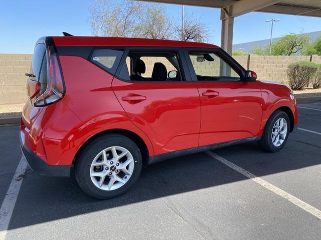 used 2024 Kia Soul car, priced at $17,989