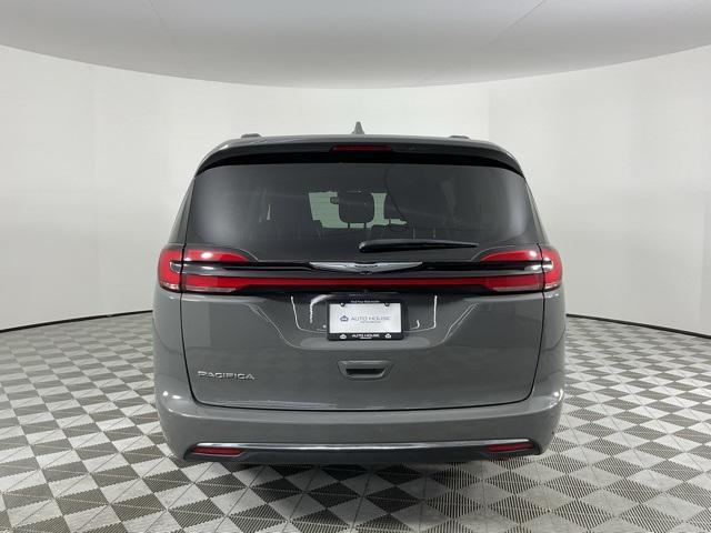 used 2022 Chrysler Pacifica car, priced at $19,425