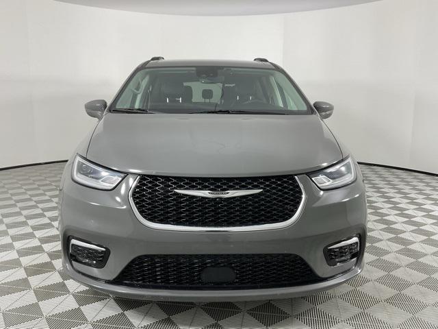 used 2022 Chrysler Pacifica car, priced at $19,425