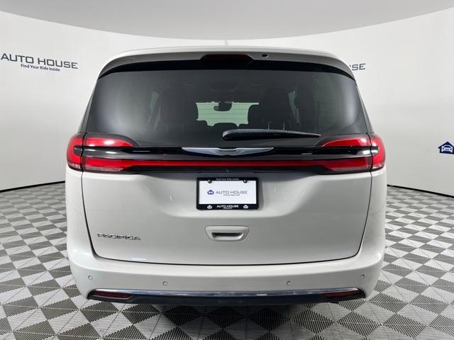 used 2021 Chrysler Pacifica car, priced at $19,999