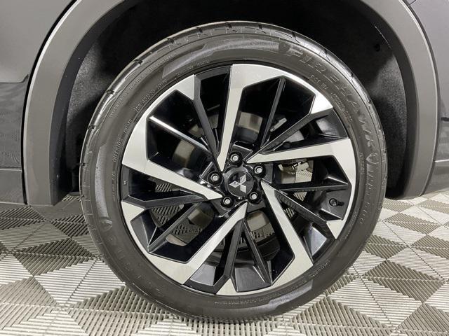 used 2022 Mitsubishi Outlander car, priced at $20,999