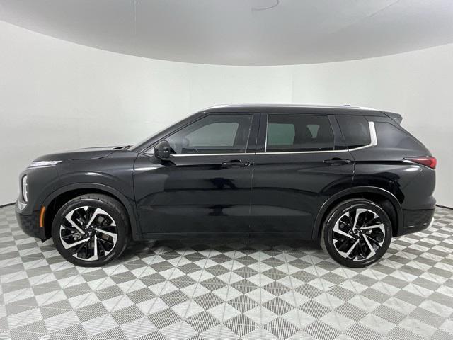 used 2022 Mitsubishi Outlander car, priced at $20,999