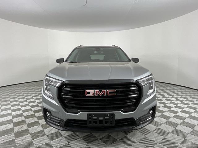 used 2024 GMC Terrain car, priced at $26,900