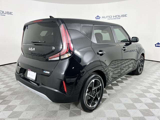 used 2024 Kia Soul car, priced at $20,999