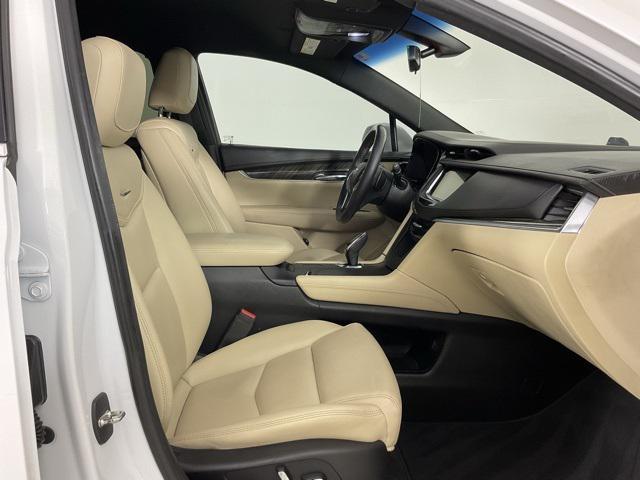 used 2017 Cadillac XT5 car, priced at $13,993