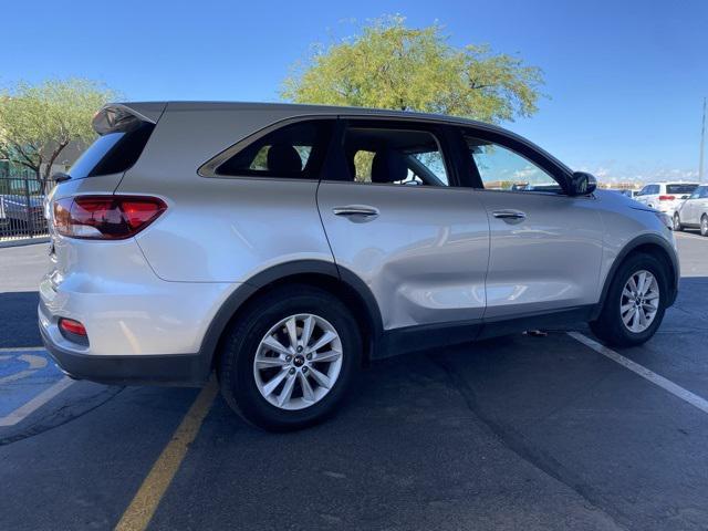 used 2020 Kia Sorento car, priced at $13,890