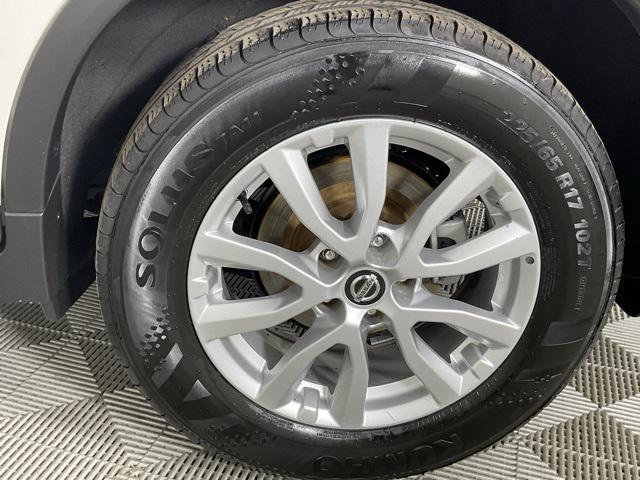 used 2018 Nissan Rogue car, priced at $9,300