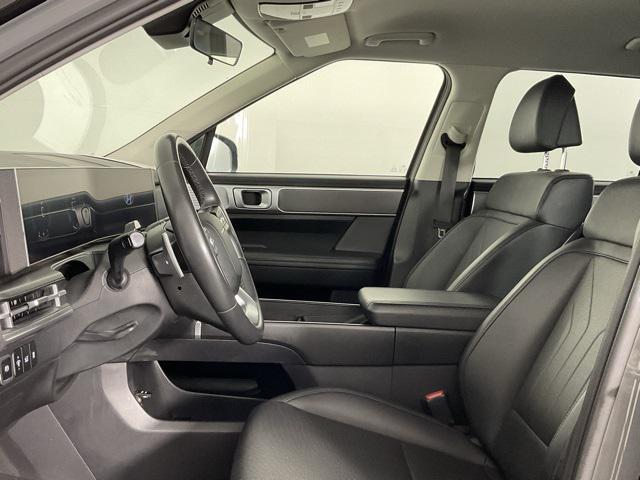 used 2024 Hyundai Santa Fe car, priced at $27,316