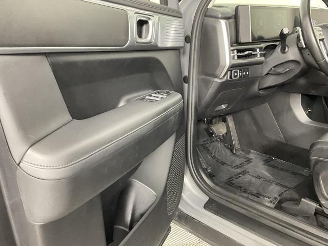 used 2024 Hyundai Santa Fe car, priced at $27,316