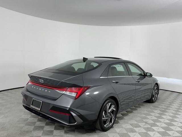 used 2025 Hyundai Elantra car, priced at $19,999