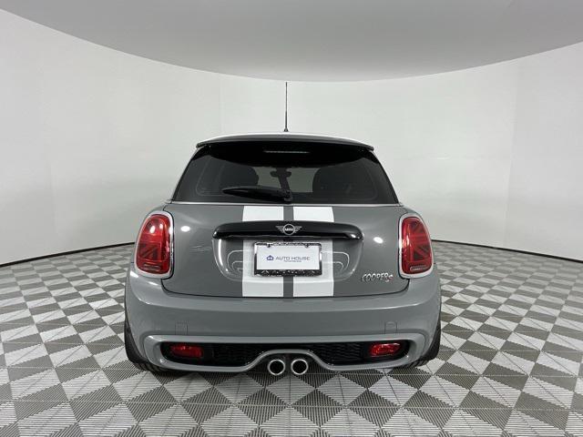 used 2021 MINI Hardtop car, priced at $21,999