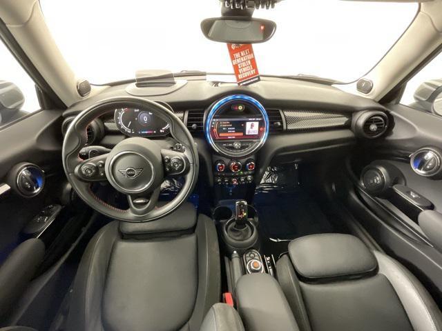 used 2021 MINI Hardtop car, priced at $21,999