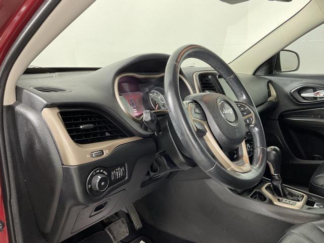 used 2014 Jeep Cherokee car, priced at $7,888