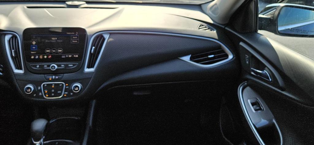 used 2022 Chevrolet Malibu car, priced at $17,980