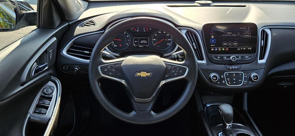 used 2022 Chevrolet Malibu car, priced at $17,980