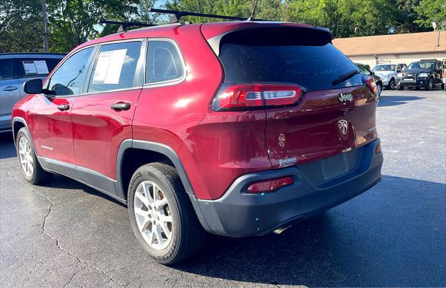 used 2015 Jeep Cherokee car, priced at $12,580