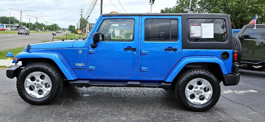 used 2015 Jeep Wrangler Unlimited car, priced at $18,700