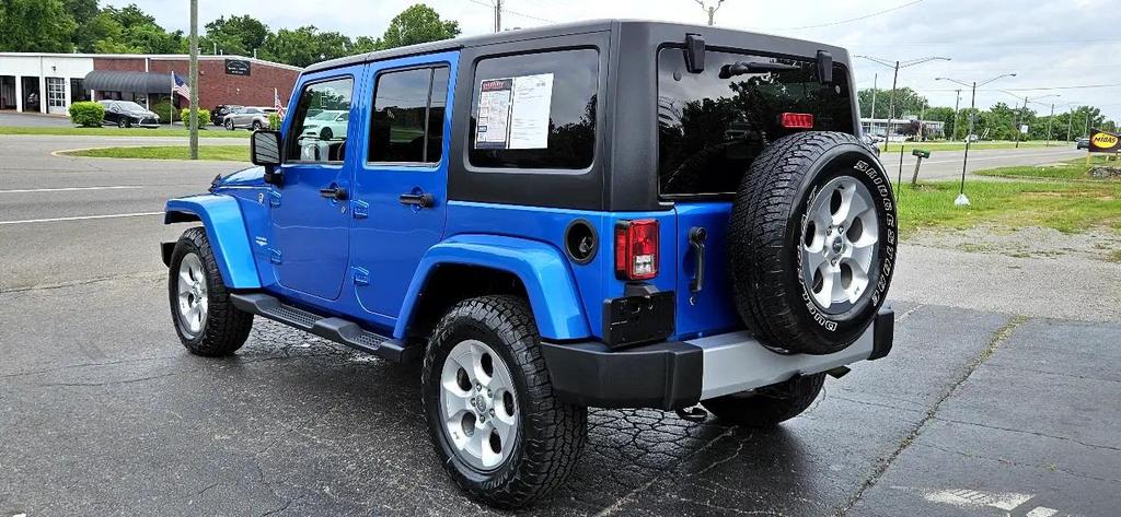 used 2015 Jeep Wrangler Unlimited car, priced at $18,700