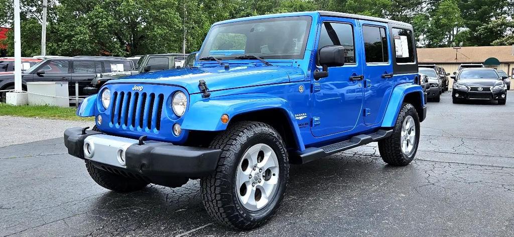 used 2015 Jeep Wrangler Unlimited car, priced at $18,700