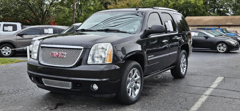 used 2013 GMC Yukon car, priced at $13,980
