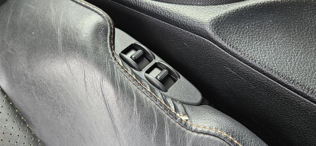 used 2006 Nissan 350Z car, priced at $13,580