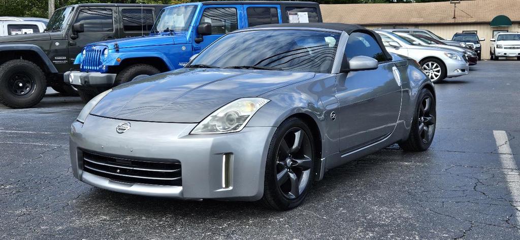 used 2006 Nissan 350Z car, priced at $13,580