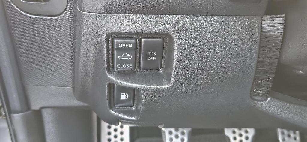 used 2006 Nissan 350Z car, priced at $13,580