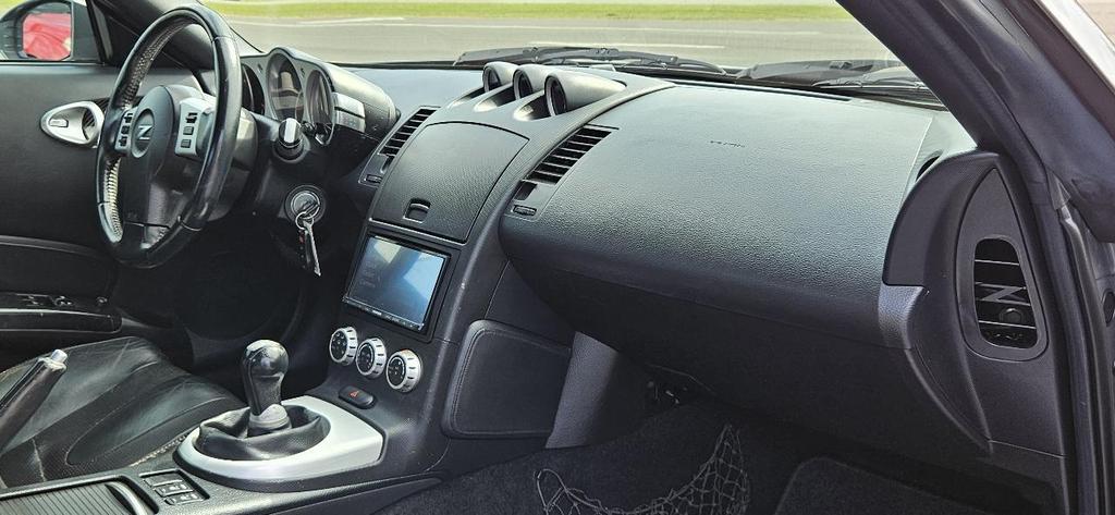 used 2006 Nissan 350Z car, priced at $13,580