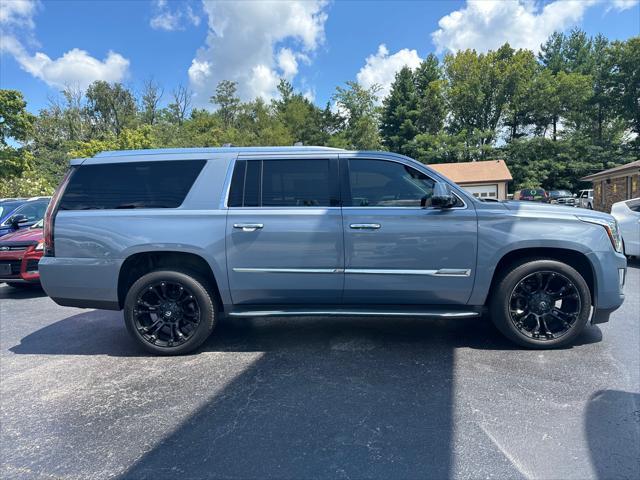 used 2016 Cadillac Escalade ESV car, priced at $27,480