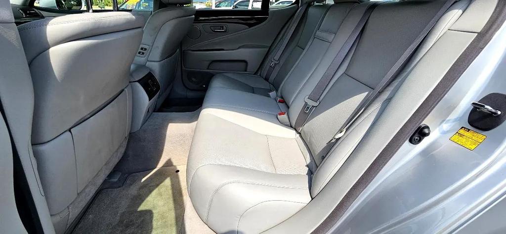 used 2007 Lexus LS 460 car, priced at $18,380